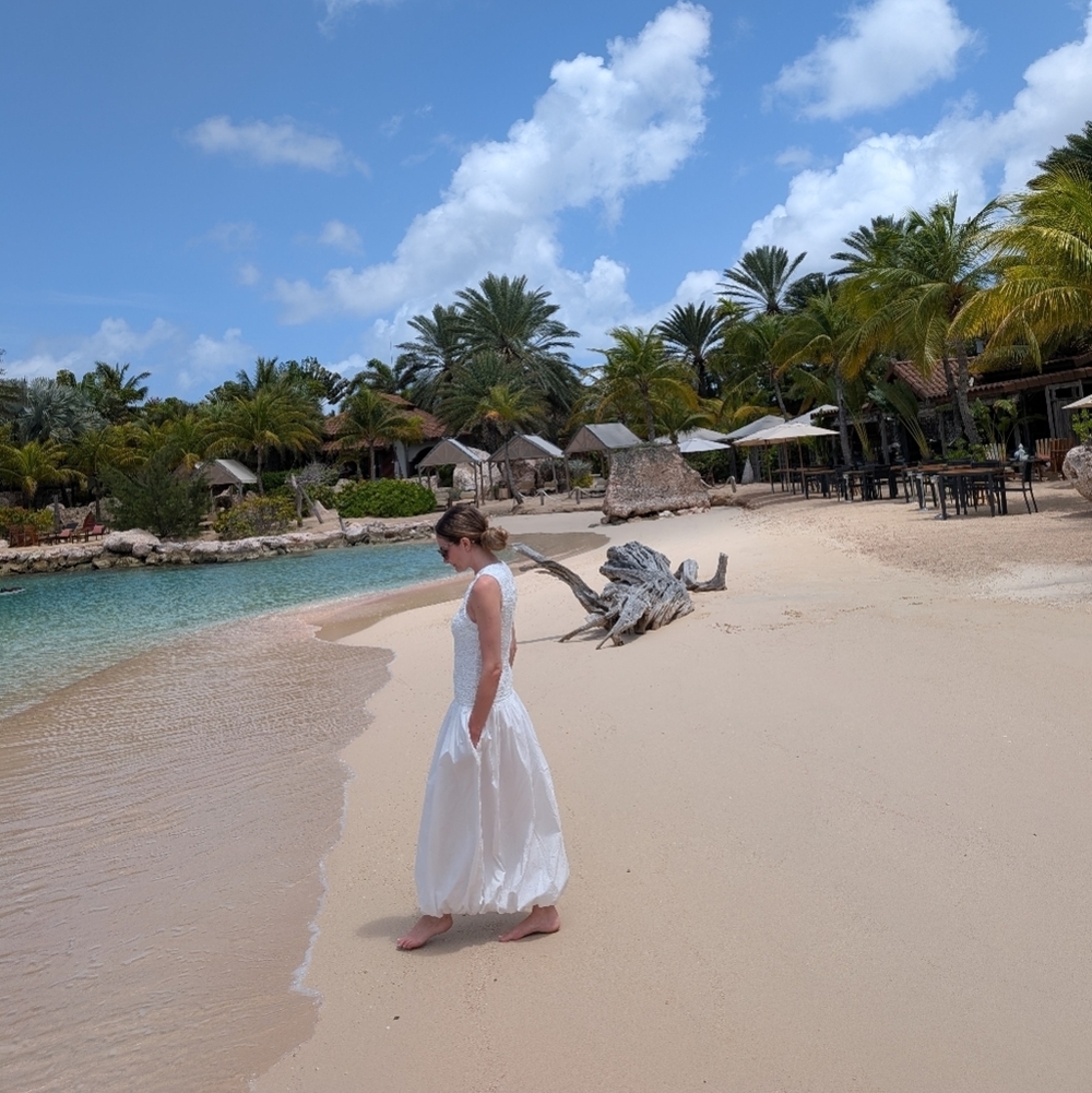 Zara White Sleeveless  Balloon Midi Dress - Picture 4 of 7